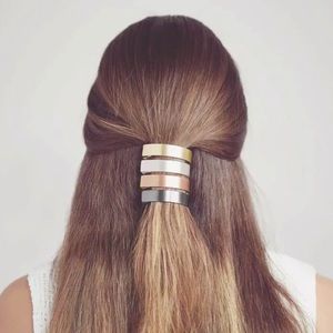 Jen Atkin x C+I Ponytail Clip - Matte Gold